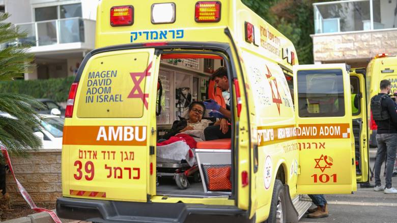 Ισραήλ: Αυτοκίνητο έπεσε πάνω σε στάση λεωφορείου - Οκτώ τραυματίες