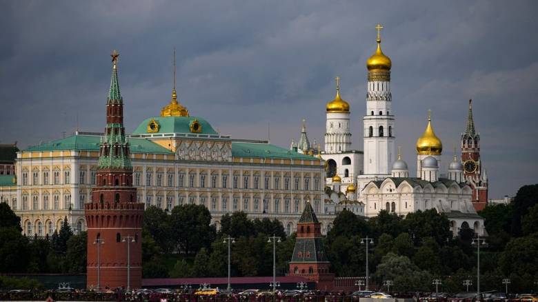 Το Κρεμλίνο δεν βλέπει πρόσφορο έδαφος για συνάντηση Πούτιν - Ζελένσκι μέχρι το τέλος Αυγούστου