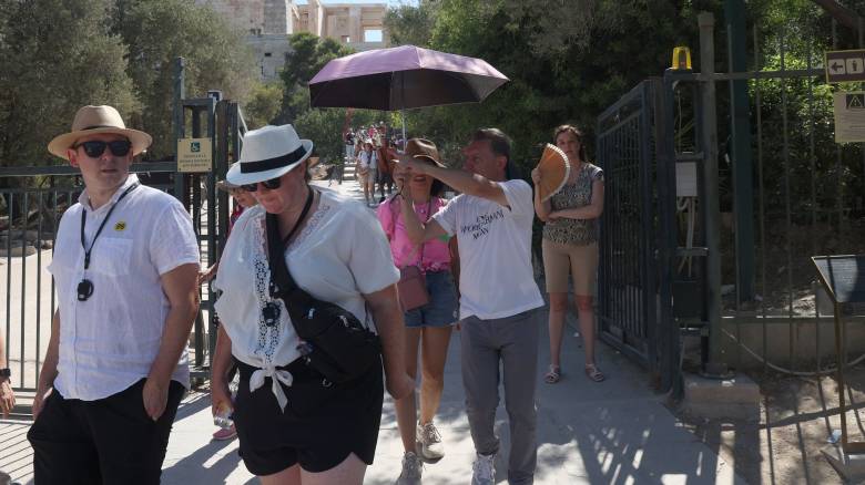Καύσωνας: Κλειστοί οι αρχαιολογικοί χώροι από τις 12 έως τις 5 στην Αθήνα έως την Κυριακή