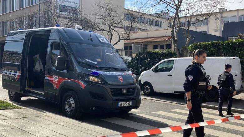 Γαλλία: Συνελήφθη πρώην πράκτορας - Κατηγορείται για βιασμούς παιδιών στην Αφρική