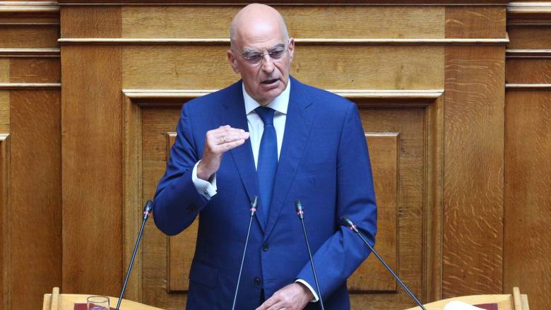 «Οσμή σκανδάλου» στη διαχείριση ακινήτων του Ταμείου Εθνικής Άμυνας, υπονόησε ο Νίκος Δένδιας