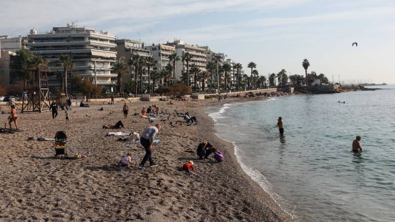 Παλαιό Φάληρο: Συνέχεια στο «θρίλερ» με τις συνθήκες θανάτου και την ταυτότητα του κοριτσιού