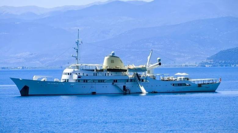 Στο Ναύπλιο η θρυλική θαλαμηγός του Αριστοτέλη Ωνάση, «Christina O»