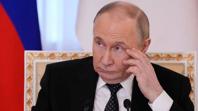 «Έχουμε ανοσία στις κυρώσεις», λέει το Κρεμλίνο στη νέα διορία Τραμπ για εκεχειρία στην Ουκρανία