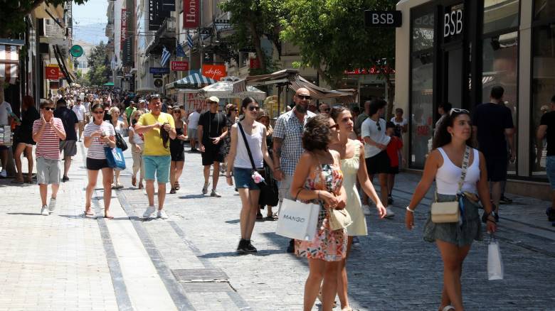 Θερινές εκπτώσεις: Έως πότε διαρκούν