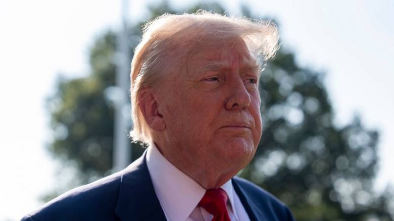 Δασμοί Τραμπ: Μία κίνηση με ρίσκο - Οι συνέπειες για την αμερικανική και την παγκόσμια οικονομία