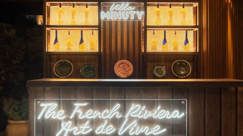 Το Château Minuty φέρνει τον αέρα της Γαλλικής Ριβιέρας με τη «Villa Minuty» στο Daios Cove