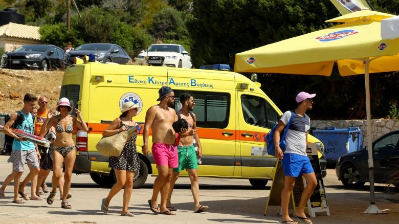 Νεκρή η 74χρονη κολυμβήτρια που αγνοούνταν στη θαλάσσια περιοχή της Γλυφάδας