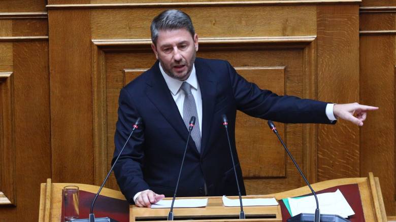 Ανδρουλάκης: «Ο κ. Τσίπρας σκηνοθέτησε τη διάλυση του κόμματός του»