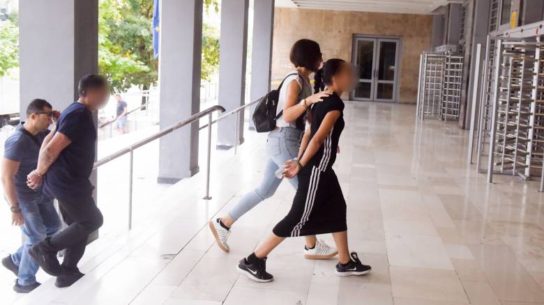 Θεσσαλονίκη: Προθεσμία να απολογηθεί πήρε το ζευγάρι που βίαζε 10χρονη