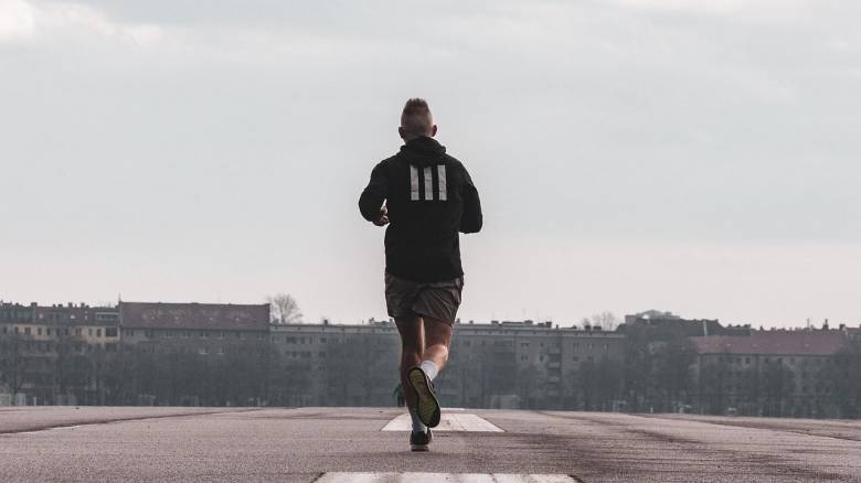 Γιατί οι μεσήλικες άνδρες δεν πρέπει να σταματούν απότομα τη γυμναστική – Τι αποκαλύπτει νέα μελέτη