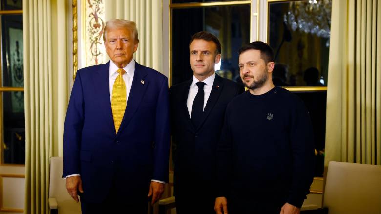 Ουκρανία: Έκτακτη τηλεδιάσκεψη Τραμπ με ευρωπαίους ηγέτες πριν από το κρίσιμο ραντεβού στην Αλάσκα