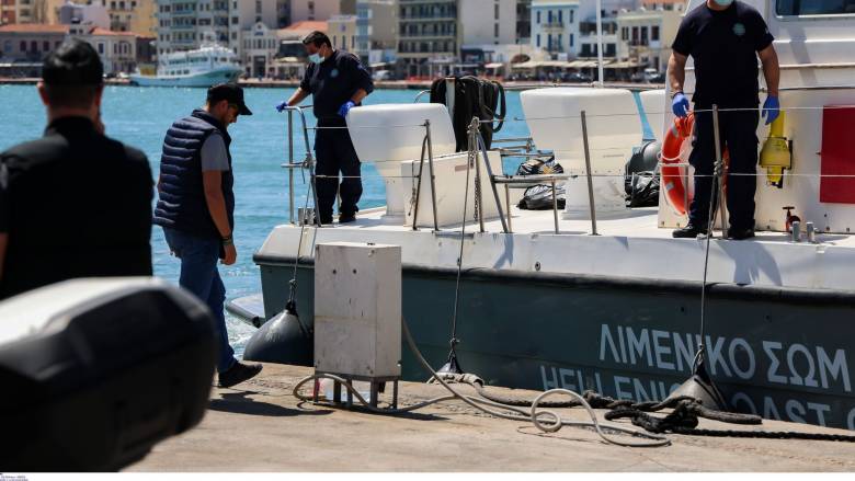 Πυρκαγιά στη Χίο: Εγκλωβίστηκαν πολίτες σε παραλίες - Επιχείρηση διάσωσης του Λιμενικού