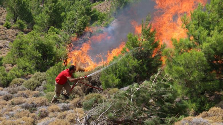 Καιρός: Εξασθενούν από αύριο οι άνεμοι - Περιορίζονται στο Αιγαίο