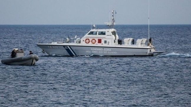 Συναγερμός στο Σχοινιά - Αγνοείται άτομο που έκανε SUP