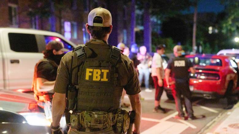 Ο Λευκός Οίκος απειλεί (ξανά) με φυλάκιση τους άστεγους στην Ουάσιγκτον