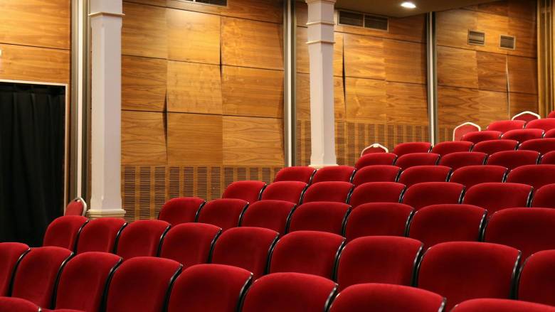 Πέθανε η ηθοποιός Πόπη Χριστοδούλου - Υποδύθηκε την υπηρέτρια της Ντάλιας στο «Παρά Πέντε»