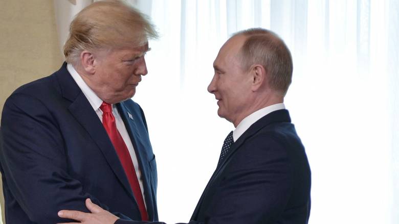 Πούτιν για Τραμπ: Δεν ξέρω αν αξίζει Νόμπελ, αλλά πράγματι προσπαθεί για την ειρήνη