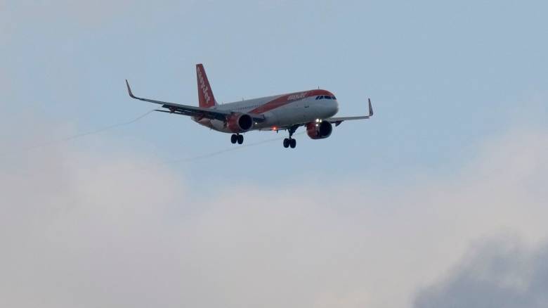 Σύγκρουση αεροπλάνων στο αεροδρόμιο του Μάντσεστερ - Ανεστάλησαν οι πτήσεις