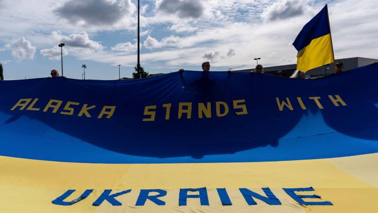 Στο πλευρό της Ουκρανίας οκτώ χώρες της Σκανδιναβίας και της Βαλτικής