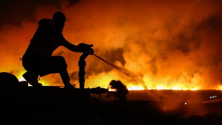 Τουρκία: Πύρινη κόλαση στην Αττάλεια - Εκκενώθηκαν τουριστικές εγκαταστάσεις