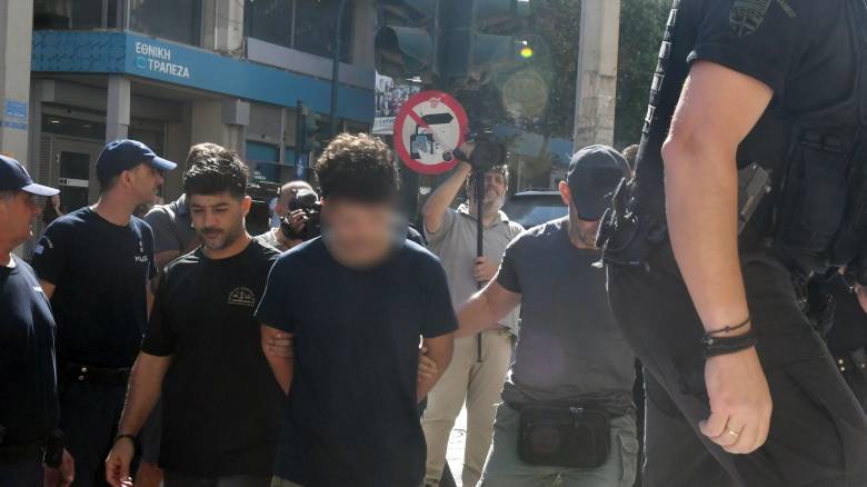 Φωτιά στο Γηροκομειό Πάτρας: Την αποφυλάκιση των δύο νεαρών ζητά η εισαγγελέας