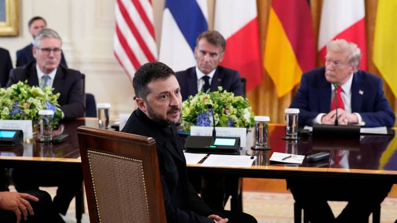 Ιστορική σύνοδος στον Λευκό Οίκο: Προς συνάντηση Πούτιν - Ζελένσκι και στη συνέχεια τριμερής