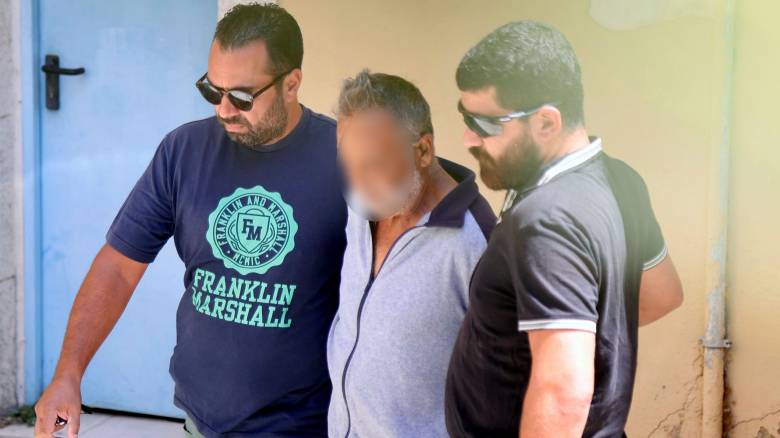 Χανιά: «Είχα πιει» ισχυρίστηκε ο 56χρονος που μαχαίρωσε 10 φορές την σύντροφό του - Προφυλακίστηκε