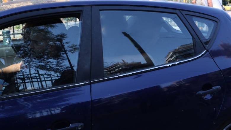 Χαλάνδρι: «Κάτι μου είπε και θόλωσα, δεν θυμάμαι τι» - Στον εισαγγελέα ο δολοφόνος της 47χρονης