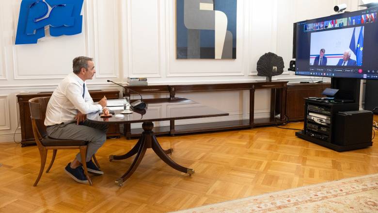 Μητσοτάκης στην τηλεδιάσκεψη ΕΕ: Πάγια θέση της Ελλάδας για το απαραβίαστο των συνόρων της Ουκρανίας