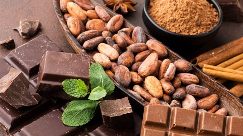 Ένα συστατικό που μπορεί να «ξεκλειδώσει» νέες γεύσεις σοκολάτας ανακάλυψαν επιστήμονες
