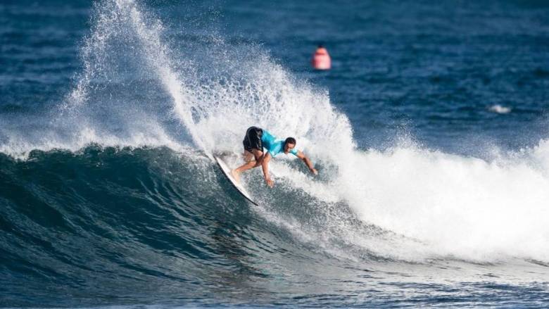 Θεσσαλονίκη: Δραματική διάσωση πατέρα και των παιδιών του από άνδρα με SUP - Συγκλονιστικό βίντεο