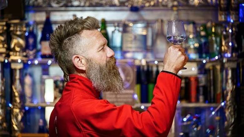 Το βρετανικό εστιατόριο που διαθέτει ειδικό μενού για… νερά