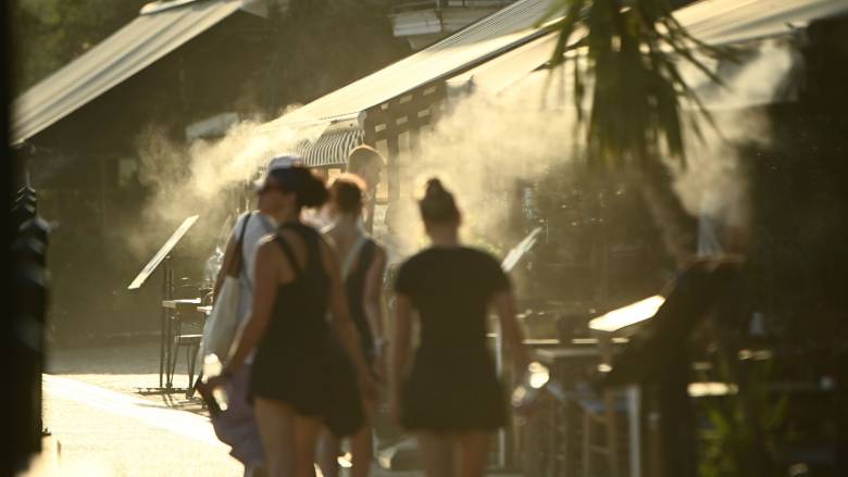 Τα δύο «πρόσωπα» του καιρού: 40άρια σε Αττική, Φθιώτιδα και Λακωνία - Ισχυρές καταιγίδες στο Ιόνιο