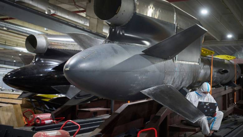 Η Ουκρανία οχυρώνεται: Ο «ροζ» πύραυλος Flamingo που μπορεί να πετάξει στη Ρωσία για 3.000 χλμ.