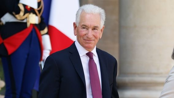 Γαλλία: Ο Αμερικανός πρεσβευτής κατήγγειλε τον Μακρόν για αδράνεια στον αντισημιτισμό