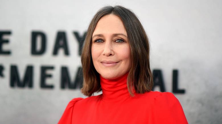 Βέρα Φαρμίγκα και Μαρκ Γουόλμπεργκ σε νέα παραγωγή της Apple Studios με «άρωμα» NBA