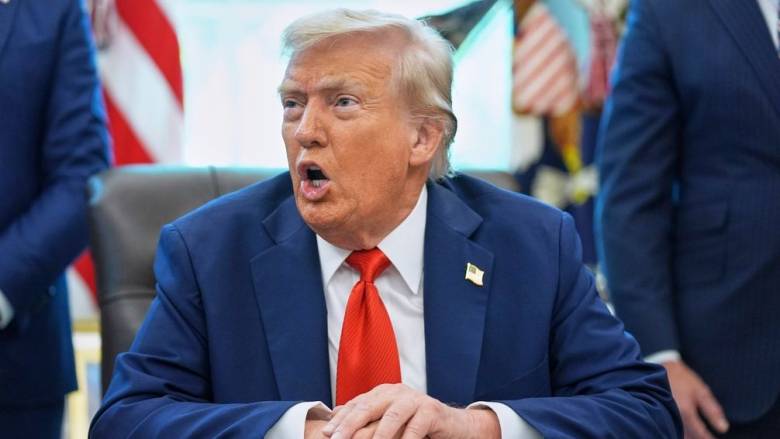 Ο Τραμπ χαρακτηρίζει το Σικάγο ως «την πιο επικίνδυνη πόλη στον κόσμο»