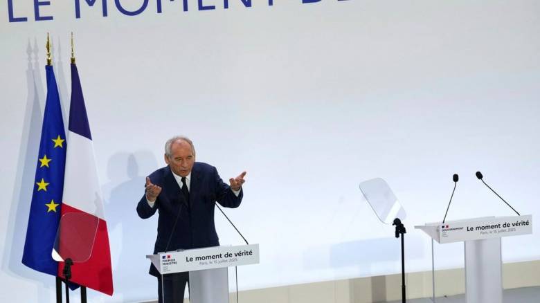 Μπαϊρού: «Το δίλημμα για τη Γαλλία είναι χάος ή ευθύνη» - Πόσο πιθανό είναι το ενδεχόμενο του ΔΝΤ