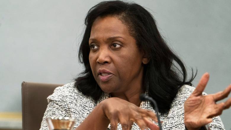 Λίζα Κουκ: Η πρώτη Αφροαμερικανίδα στην «πυραμίδα» της Fed με θητεία στο Οικονομικό Συμβούλιο Ομπάμα