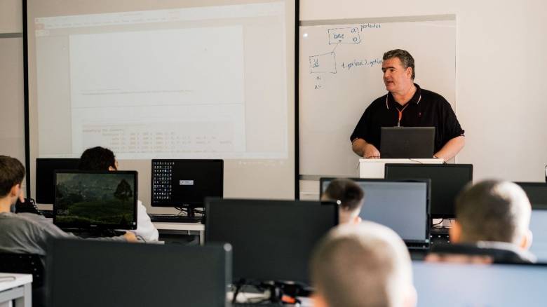 Σύγχρονος Εκπαιδευτικός και Μεταπτυχιακές Σπουδές στις Επιστήμες της Αγωγής