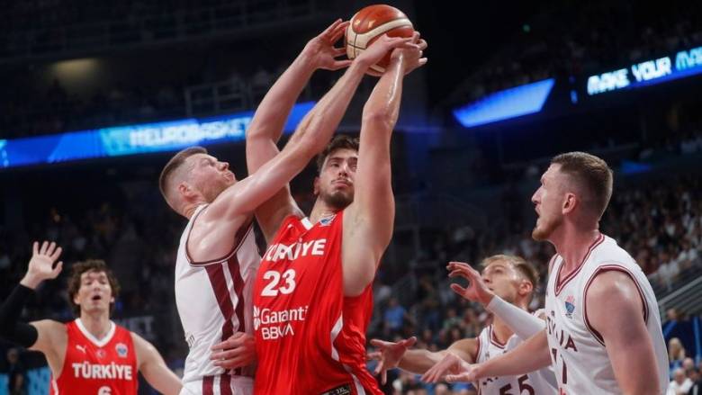 Τουρκία – Λετονία 93-73: Άνετη νίκη με 20 πόντους του Οσμάν