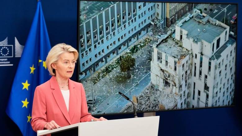 «Ο Πούτιν να προσέλθει σε διαπραγμάτευση» - Επικοινωνία Φον ντερ Λάιεν με Τραμπ και Ζελένσκι