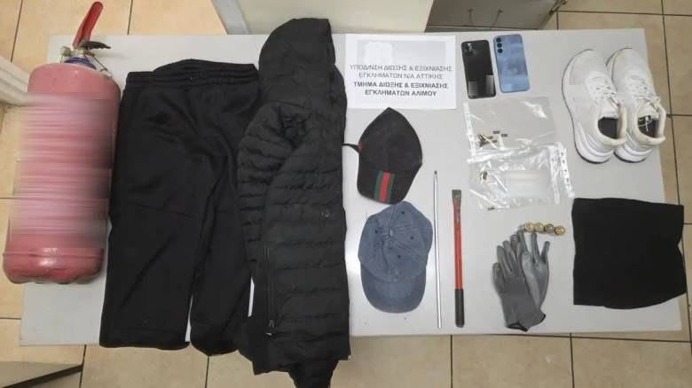 Βίντεο από την δράση σπείρας που έκανε διαρρήξεις σε όλη την χώρα - Συνελήφθησαν 2 άτομα