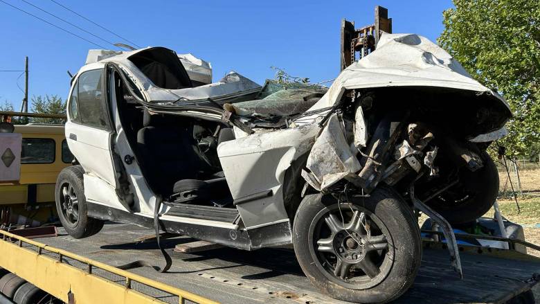 Τραγωδία στην Καστοριά: Δύο δεκαεξάχρονοι νεκροί σε τροχαίο - Άμορφη μάζα το αυτοκίνητο