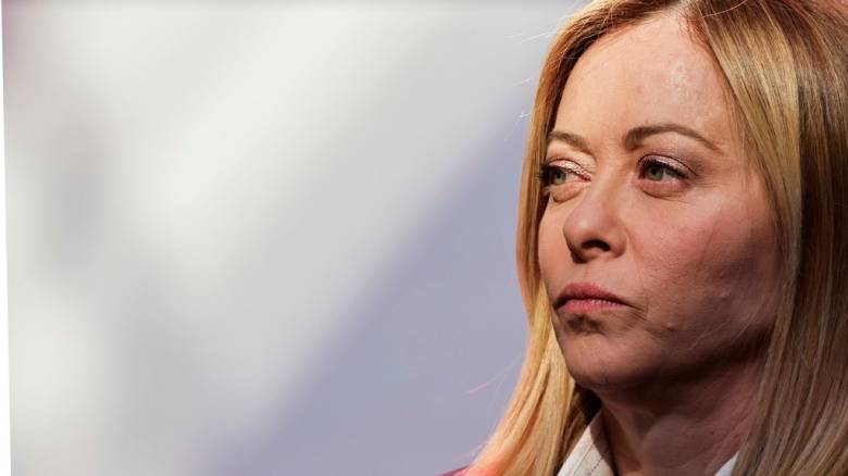 Μελόνι: «Έγινε καταγγελία σε βάρος μου στο ΔΠΔ για συμμετοχή σε γενοκτονία»