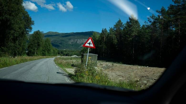 Νορβηγία: Ένας νεκρός από κατολίσθηση - Άνοιξε τεράστια τρύπα σε αυτοκινητοδρόμο