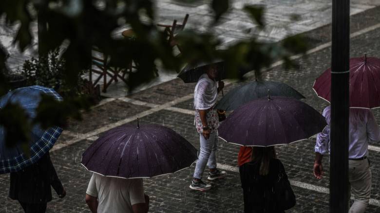 Έκτακτο Δελτίο ΕΜΥ: Πού θα βρέξει το απόγευμα - Ισχυρές βροχές και χαλαζοπτώσεις