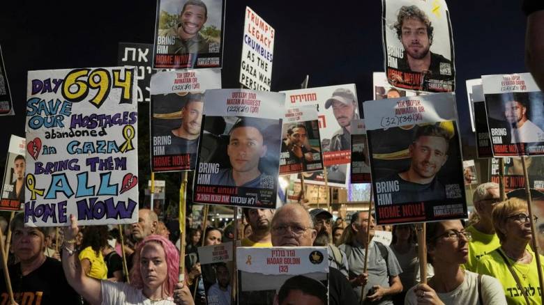 Μητέρα ομήρου προς Νετανιάχου: «Αν ο γιος μου δεν επιστρέψει σώος, θα σε κατηγορήσω για φόνο»