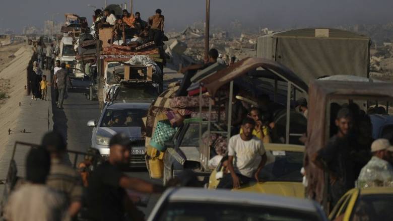 Ξεκίνησε και πάλι από τη Βαρκελώνη ο στολίσκος που μεταφέρει τρόφιμα στη Γάζα